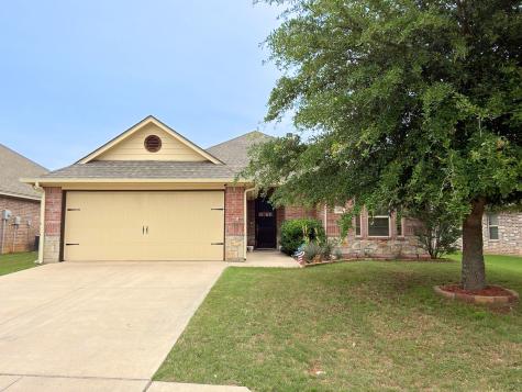 109 Donna Circle Granbury TX 76049