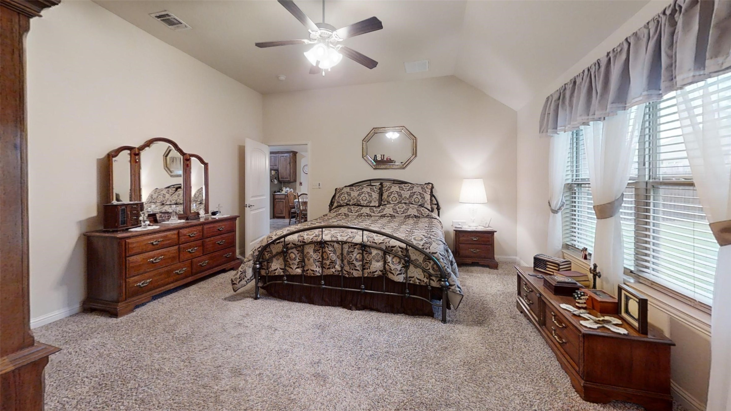 109 Donna Circle Granbury TX 76049