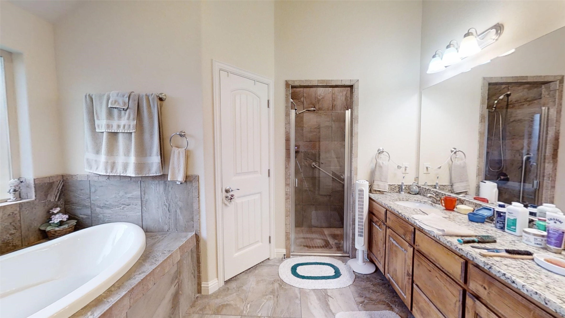 109 Donna Circle Granbury TX 76049