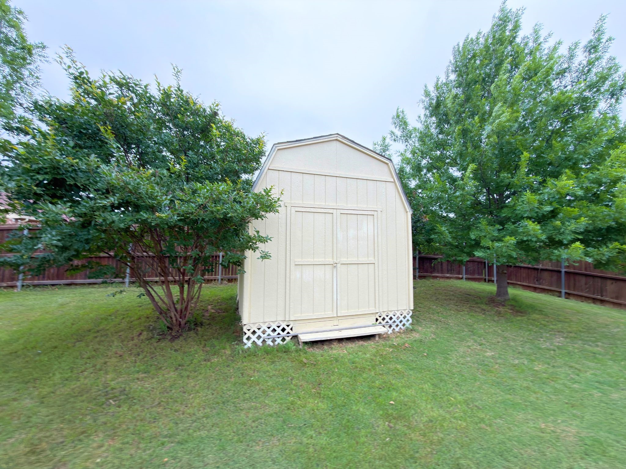 109 Donna Circle Granbury TX 76049