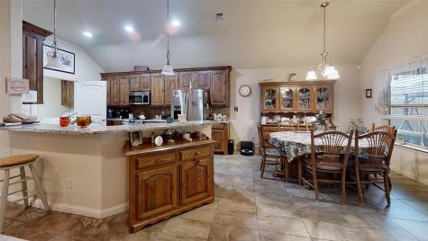 109 Donna Circle Granbury TX 76049