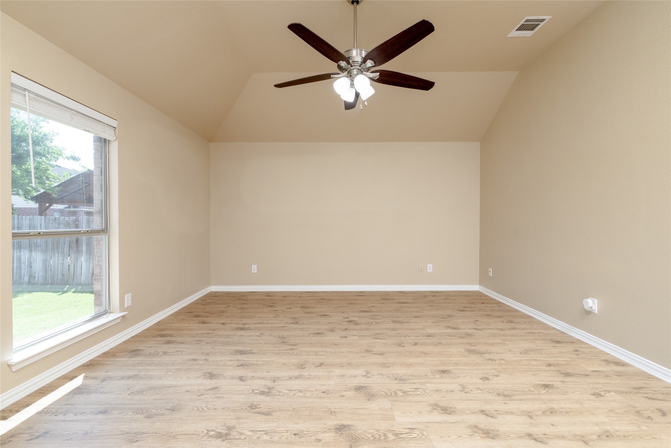 7 Chukar Lane Sanger TX 76266
