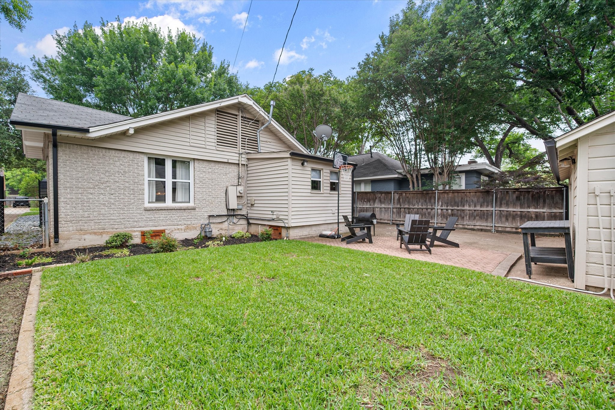 3824 Bunting Avenue Fort Worth TX 76107