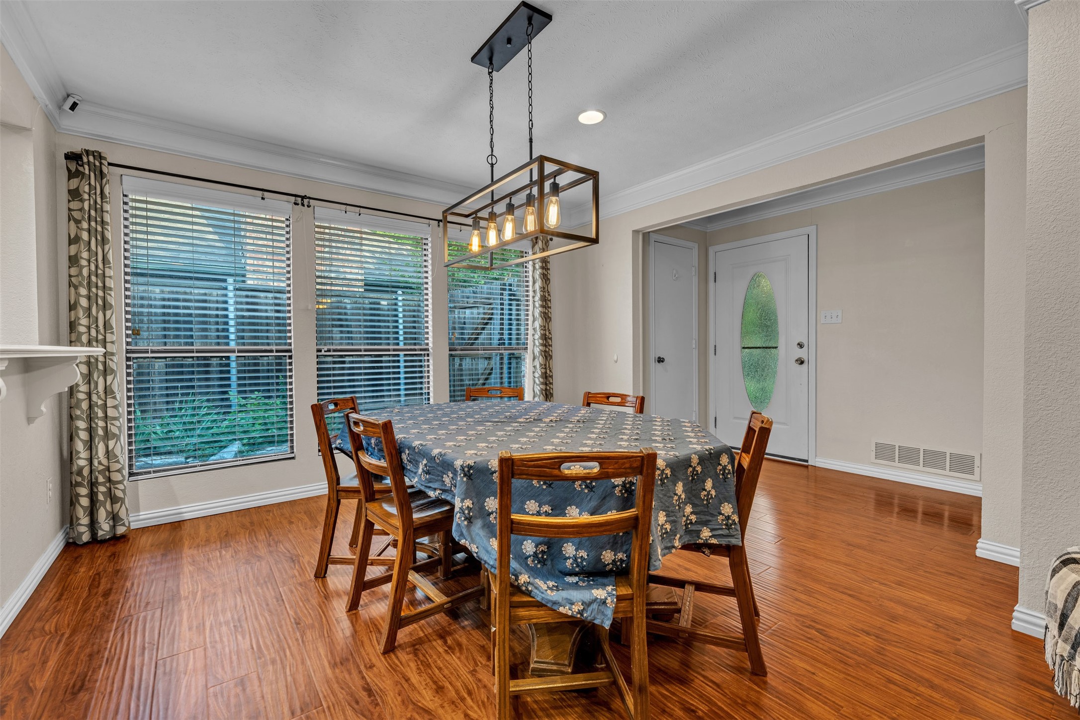 3046 Westforest Drive Dallas TX 75229