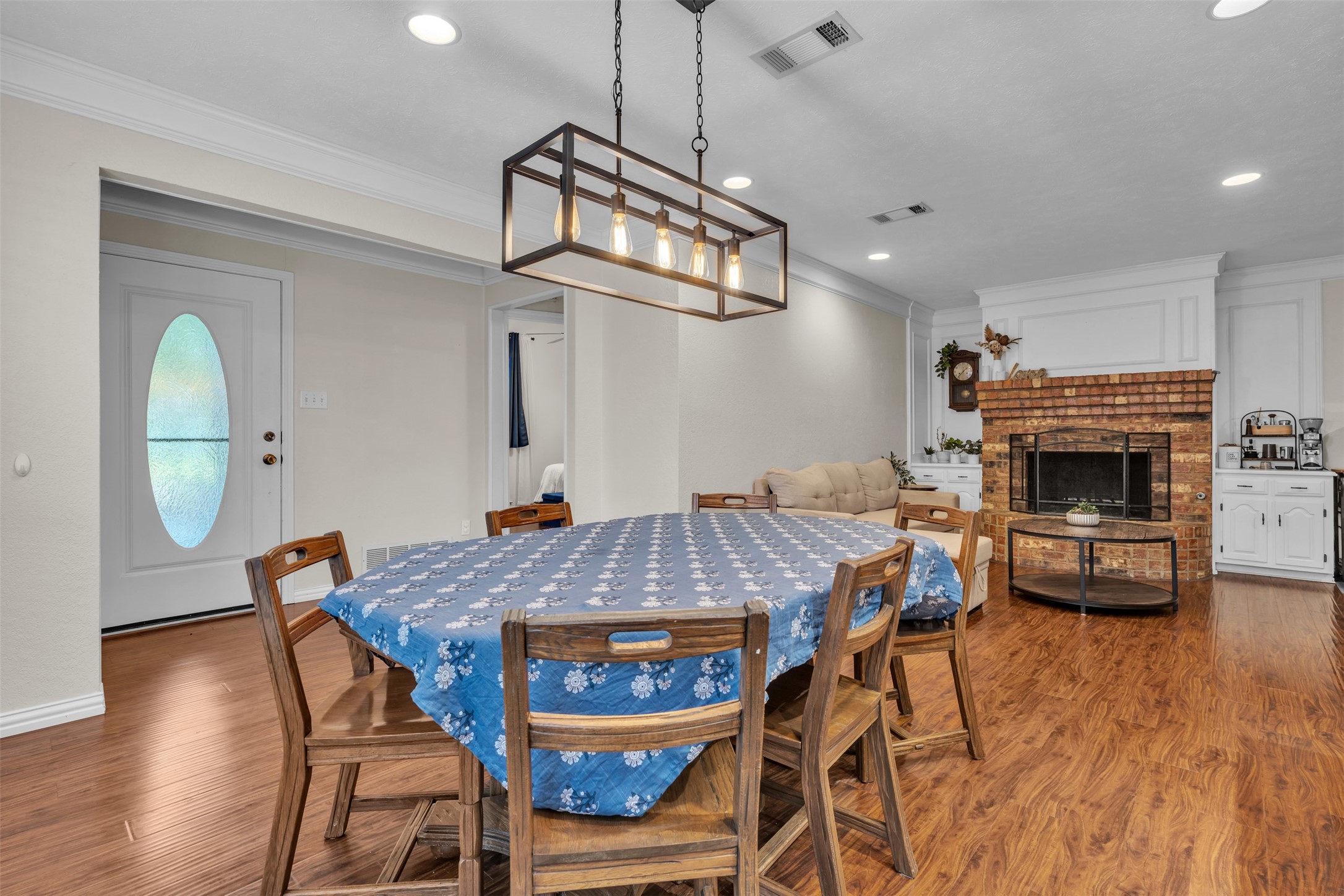 3046 Westforest Drive Dallas TX 75229