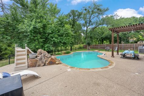 605 Pine Island Circle Mansfield TX 76063