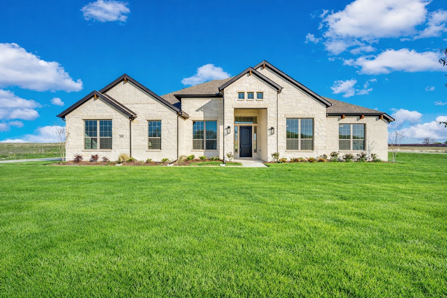 108 Lila Lake Drive Waxahachie TX 75165