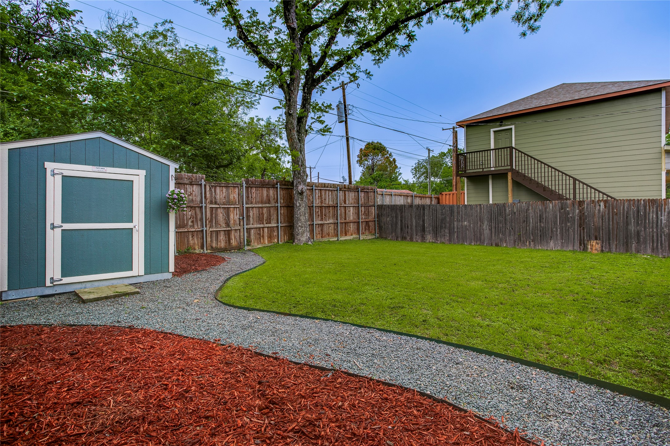 911 Woodlawn Avenue Dallas TX 75208