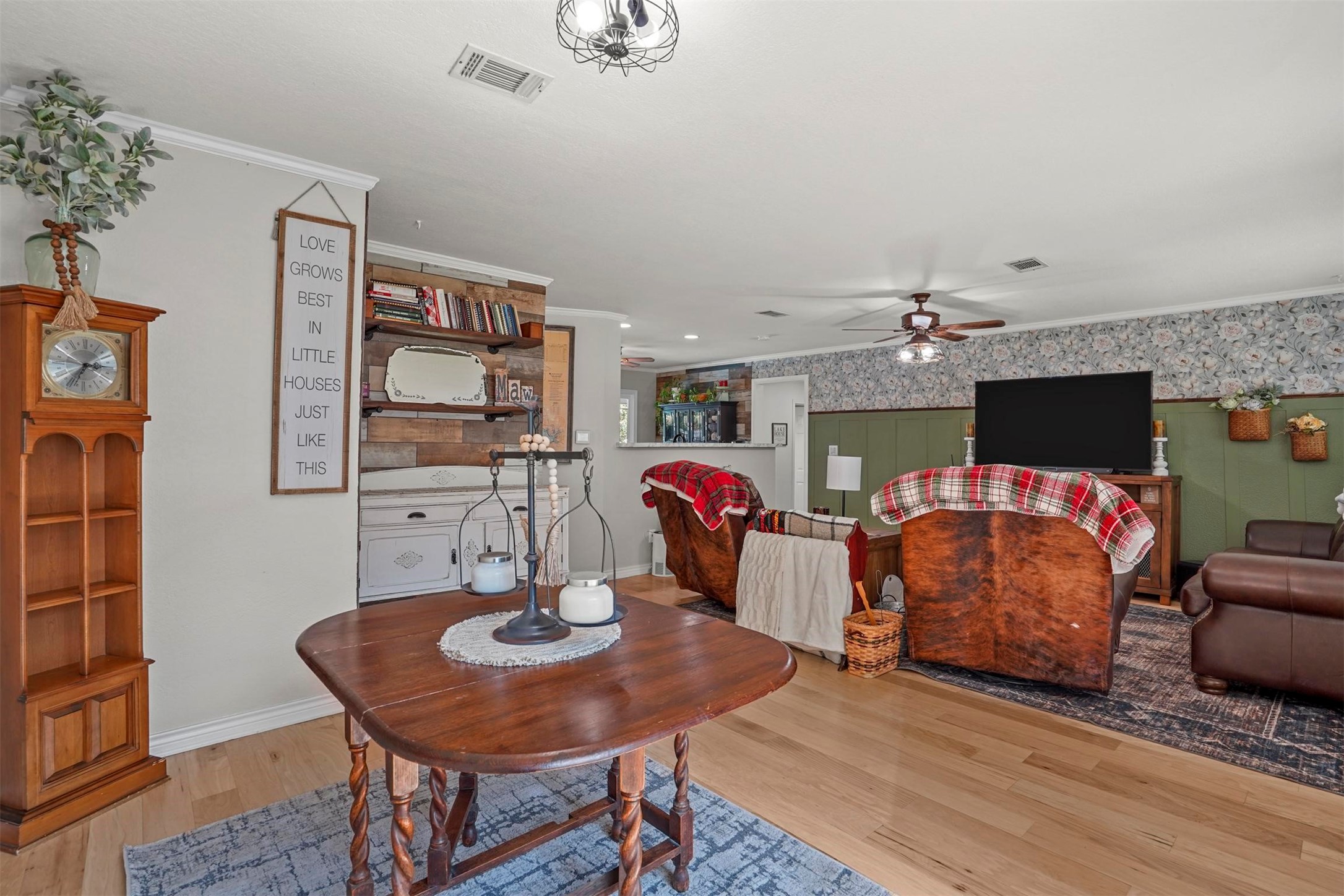 7130 Briar Road Azle TX 76020