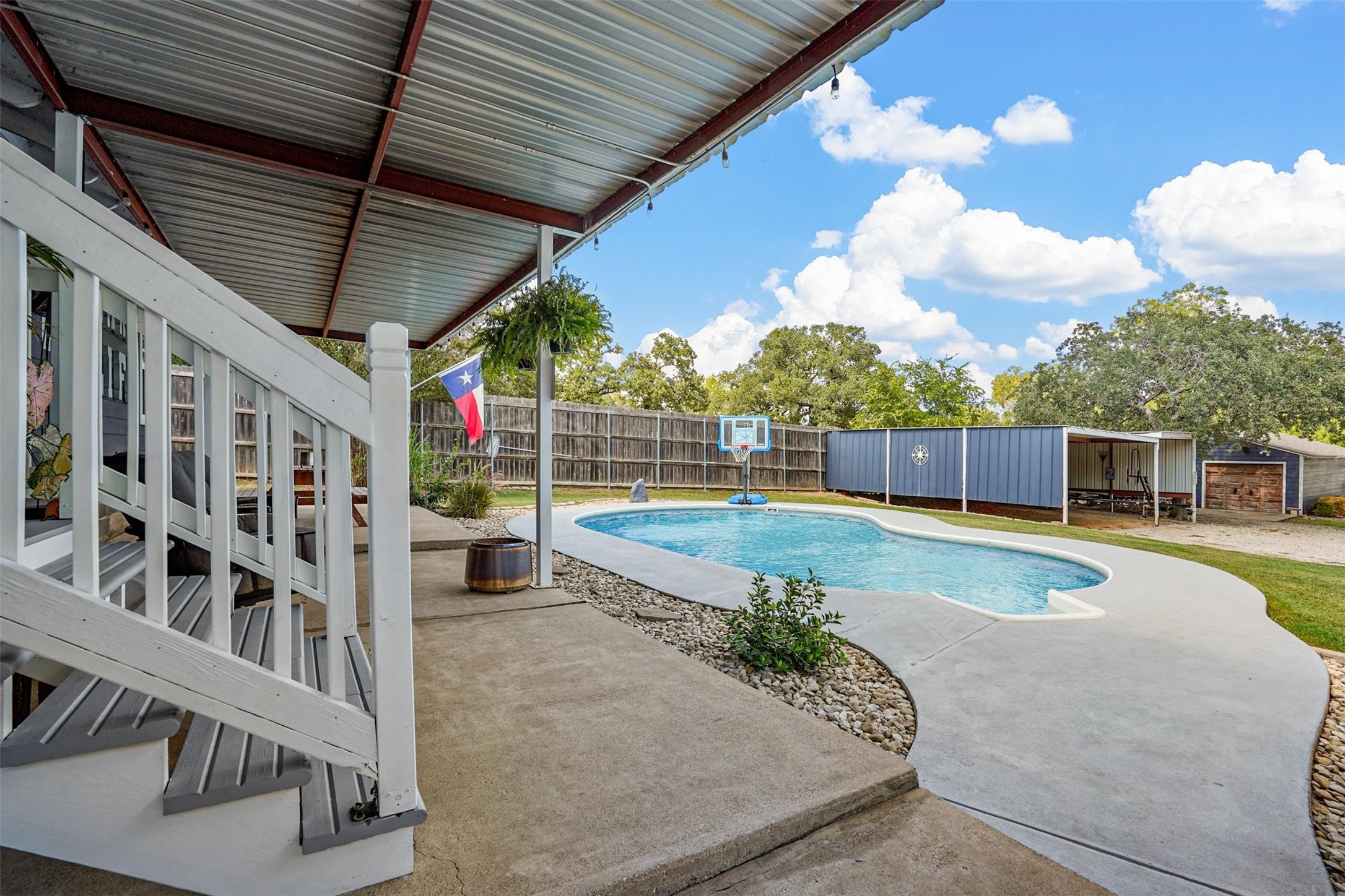 7130 Briar Road Azle TX 76020