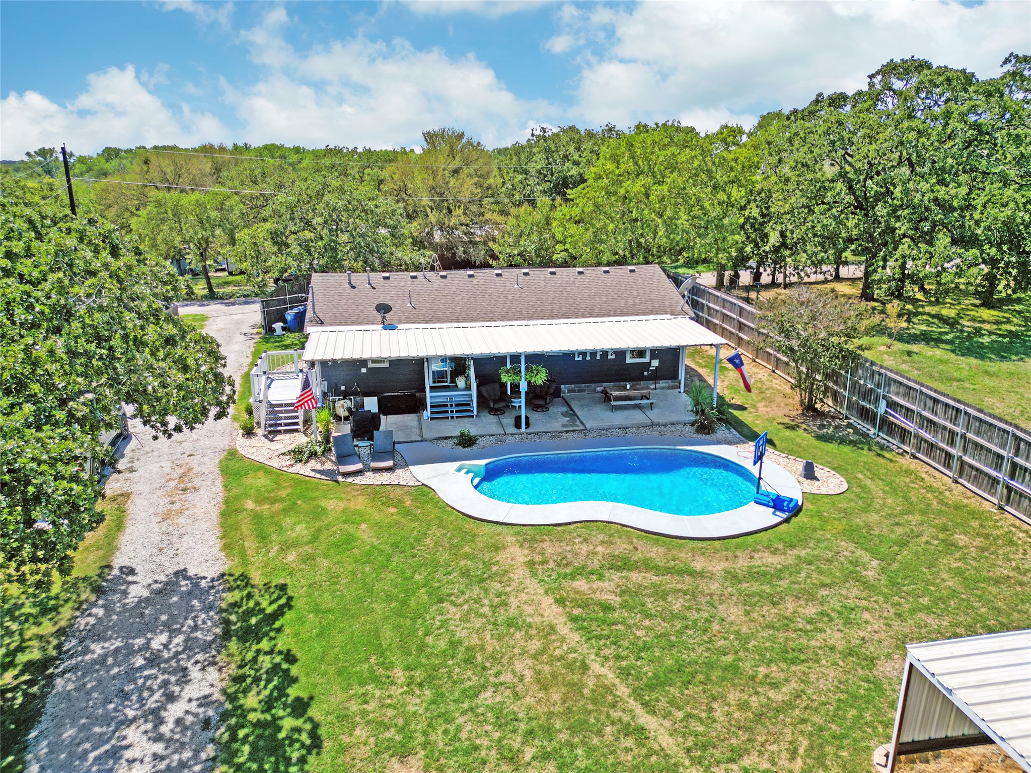 7130 Briar Road Azle TX 76020
