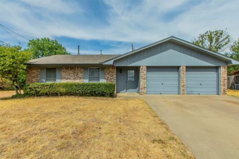 505 Kingfisher Court Denton TX 76209
