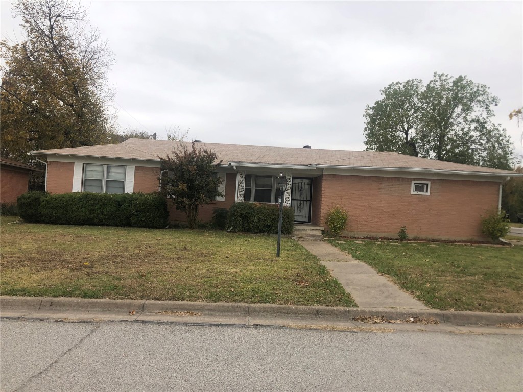 4025 Field Street Haltom City TX 76117