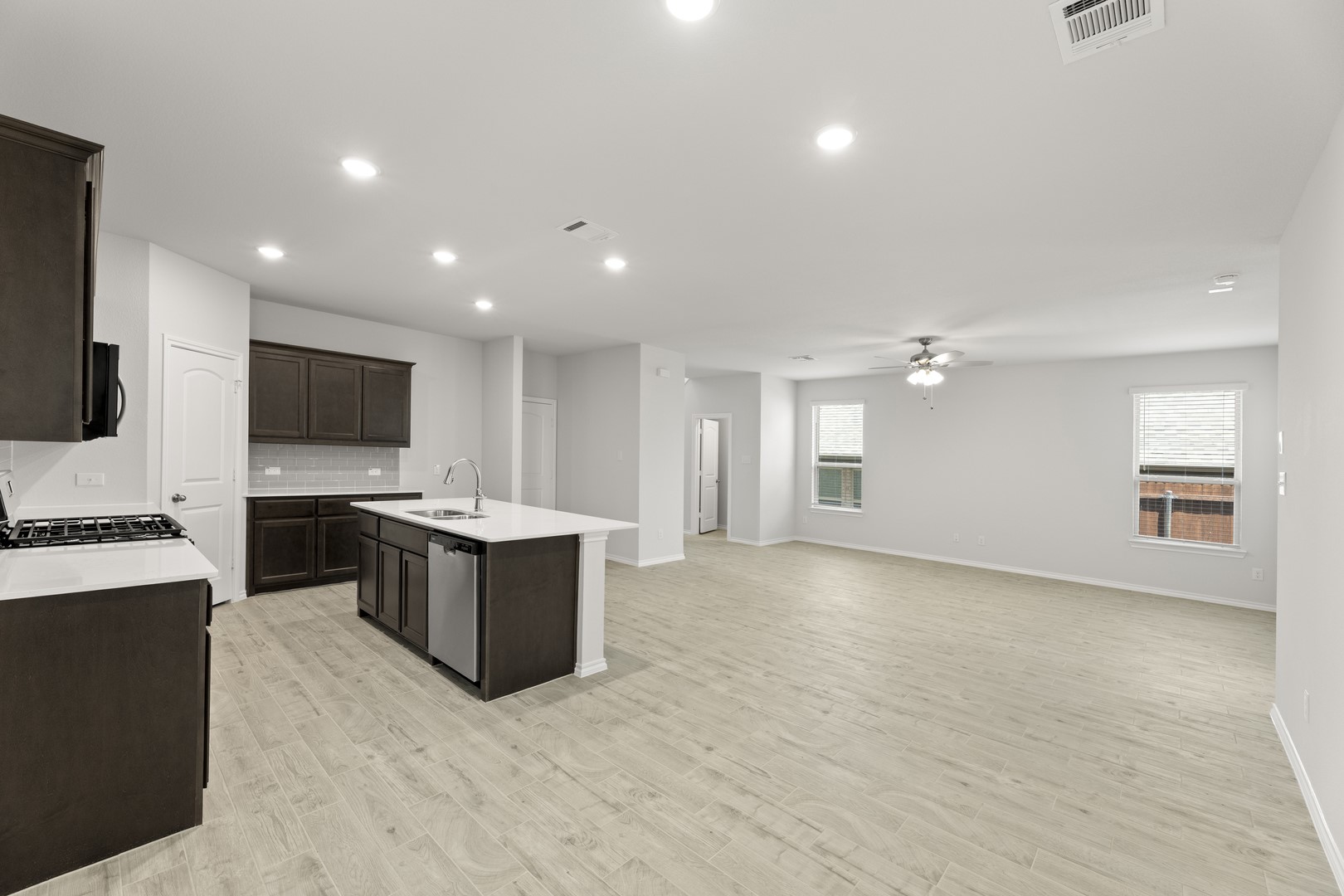 2516 Breakaway Drive Mesquite TX 75149