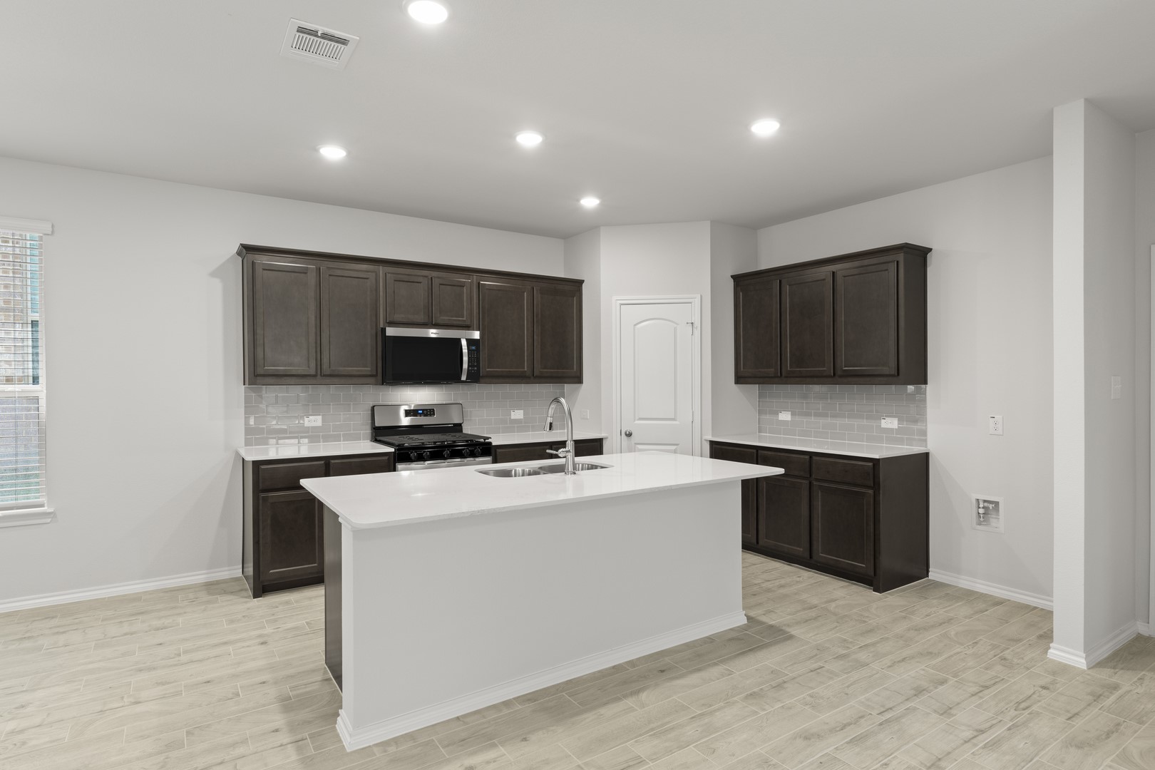 2516 Breakaway Drive Mesquite TX 75149