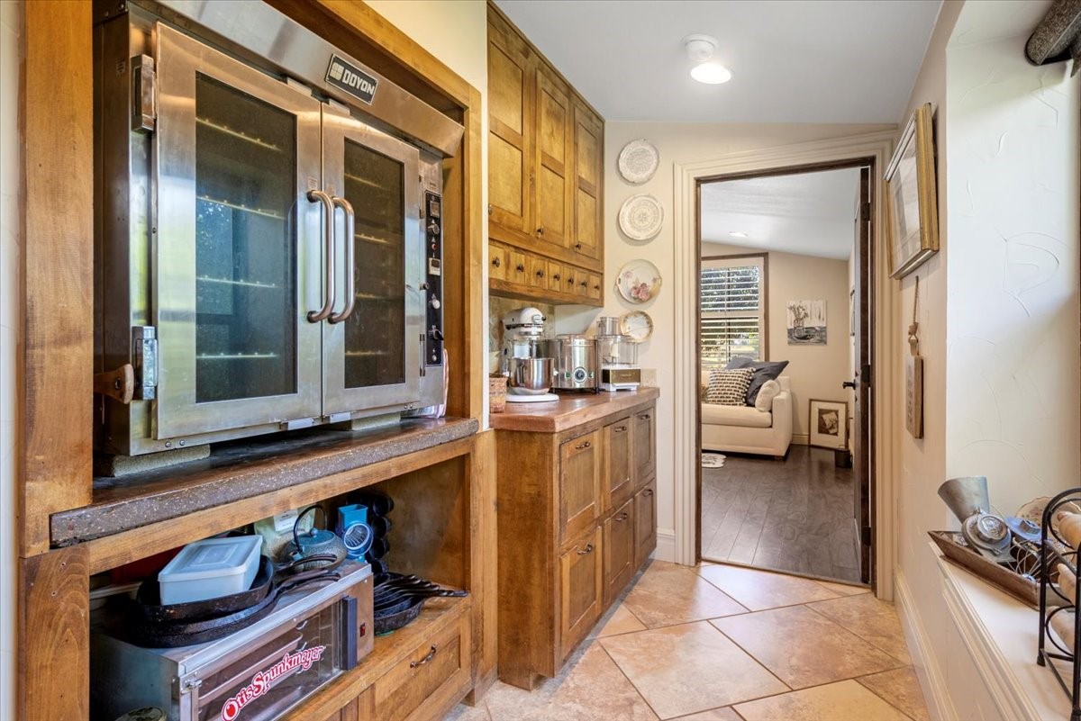 395 County Road 2482 Mineola TX 75773