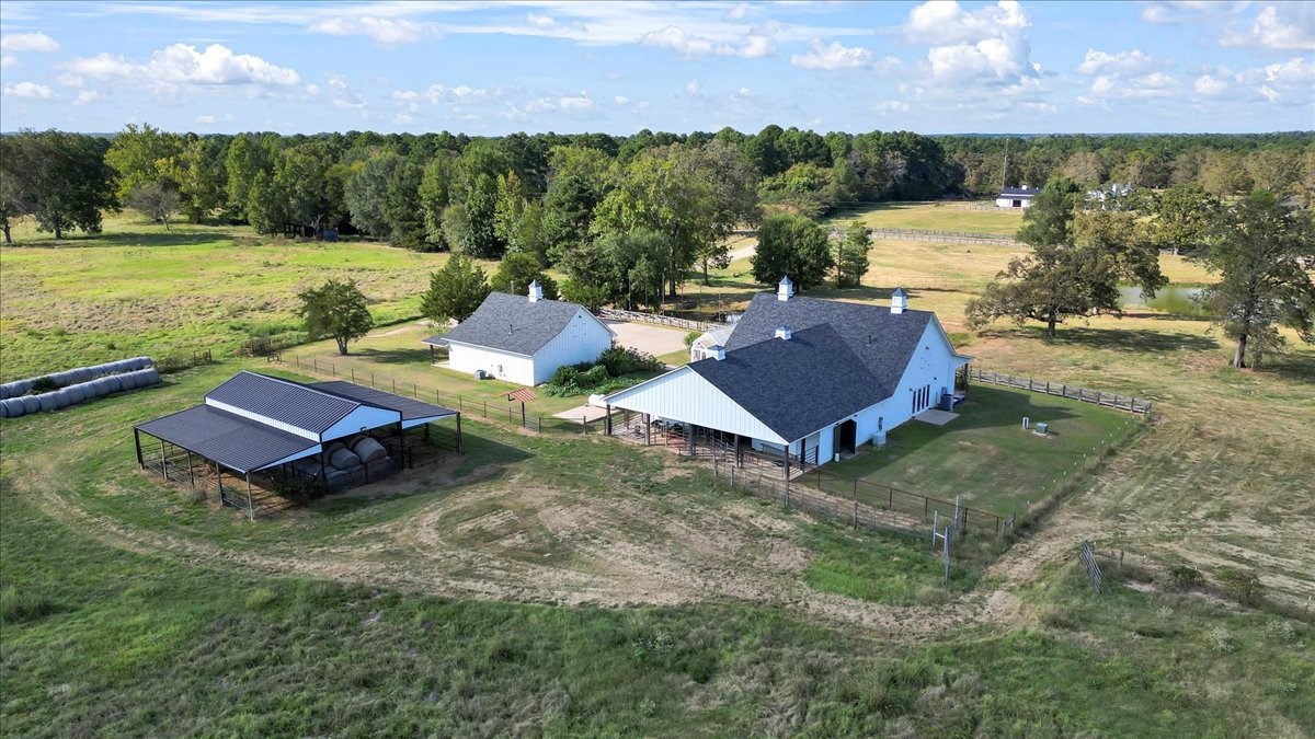 395 County Road 2482 Mineola TX 75773