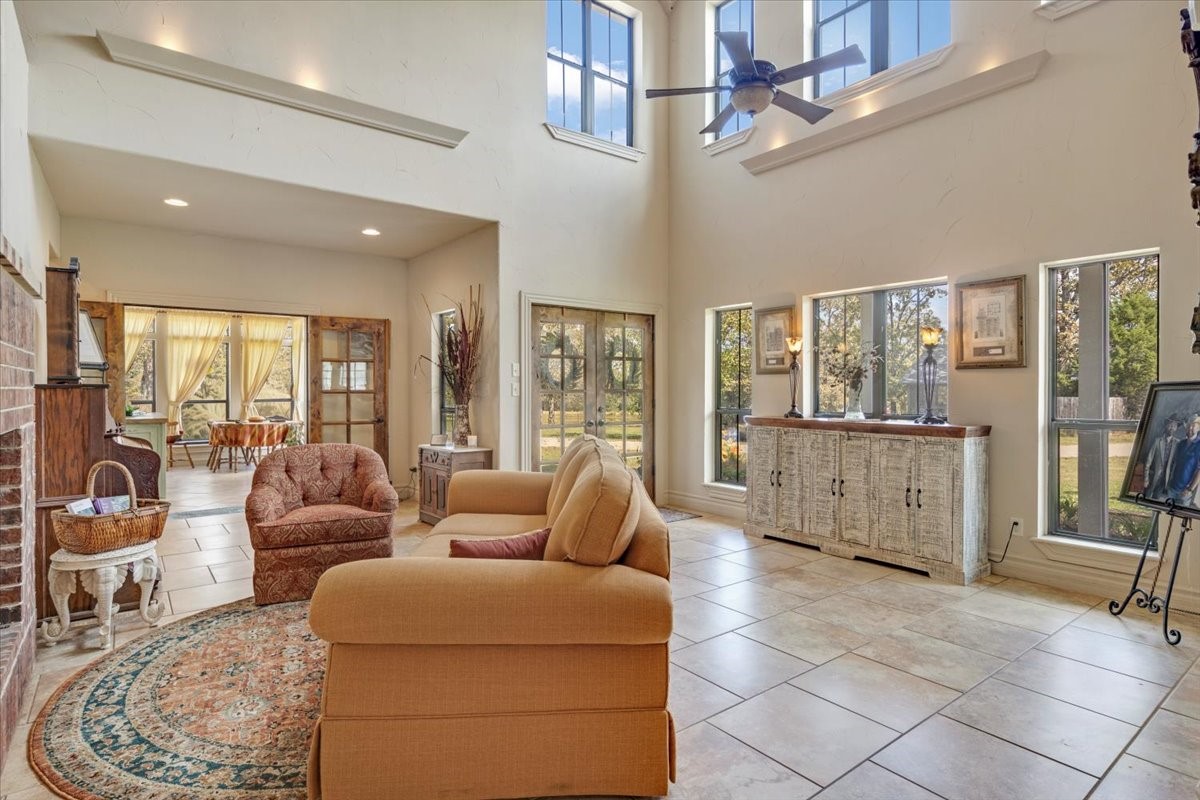 395 County Road 2482 Mineola TX 75773