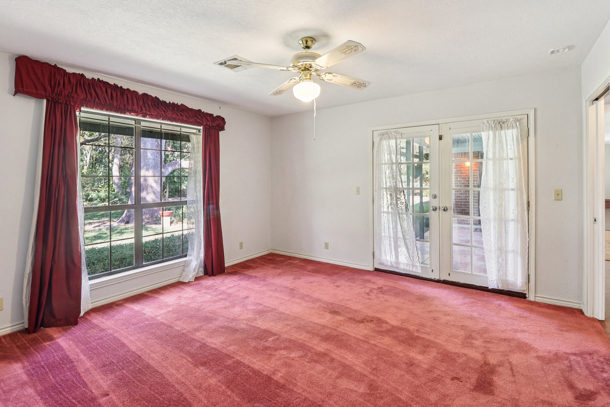 329 Lowell Road Milford TX 76670