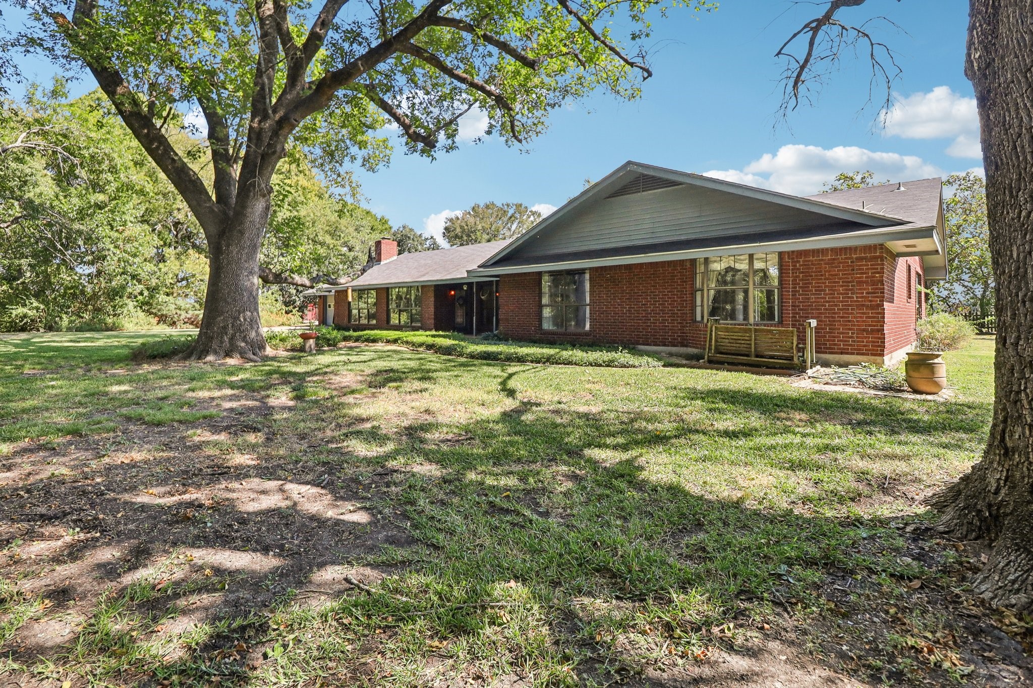 329 Lowell Road Milford TX 76670