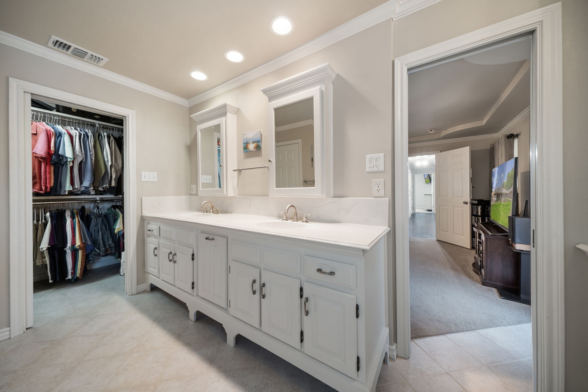 1711 Queensborough Drive Arlington TX 76015