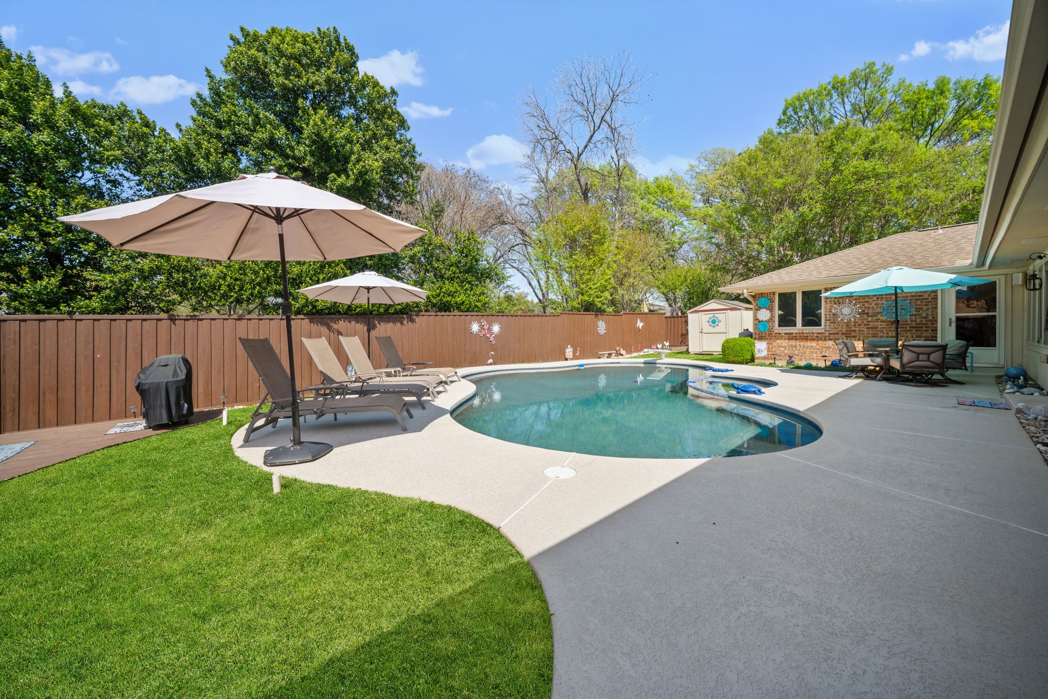 1711 Queensborough Drive Arlington TX 76015