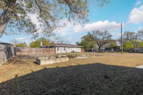 1803 4th Street Brownwood TX 76801