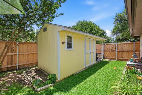 3066 Ponder Place Dallas TX 75229