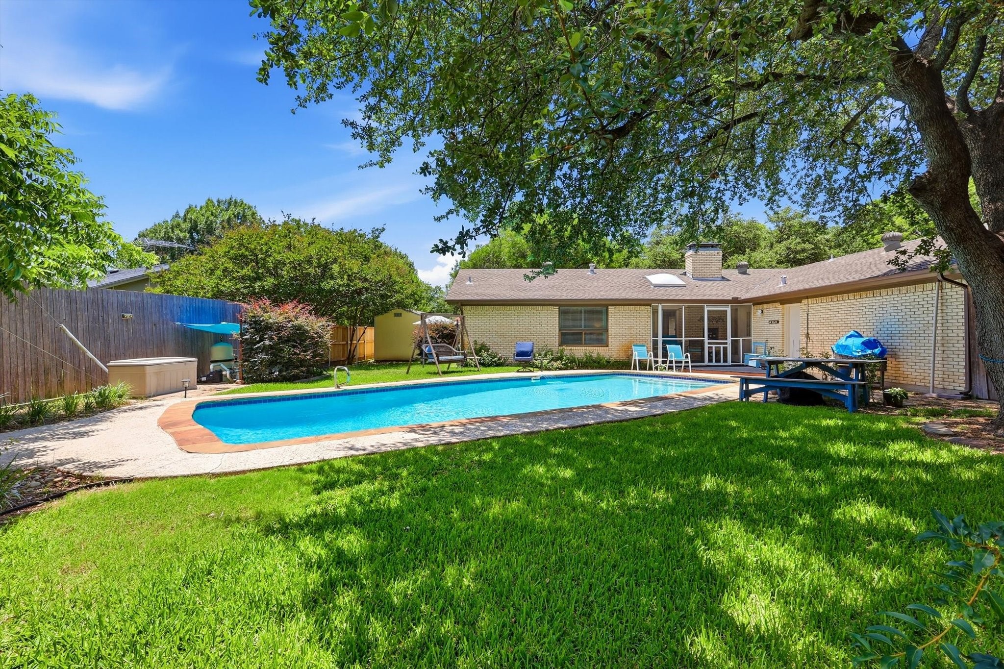 3066 Ponder Place Dallas TX 75229