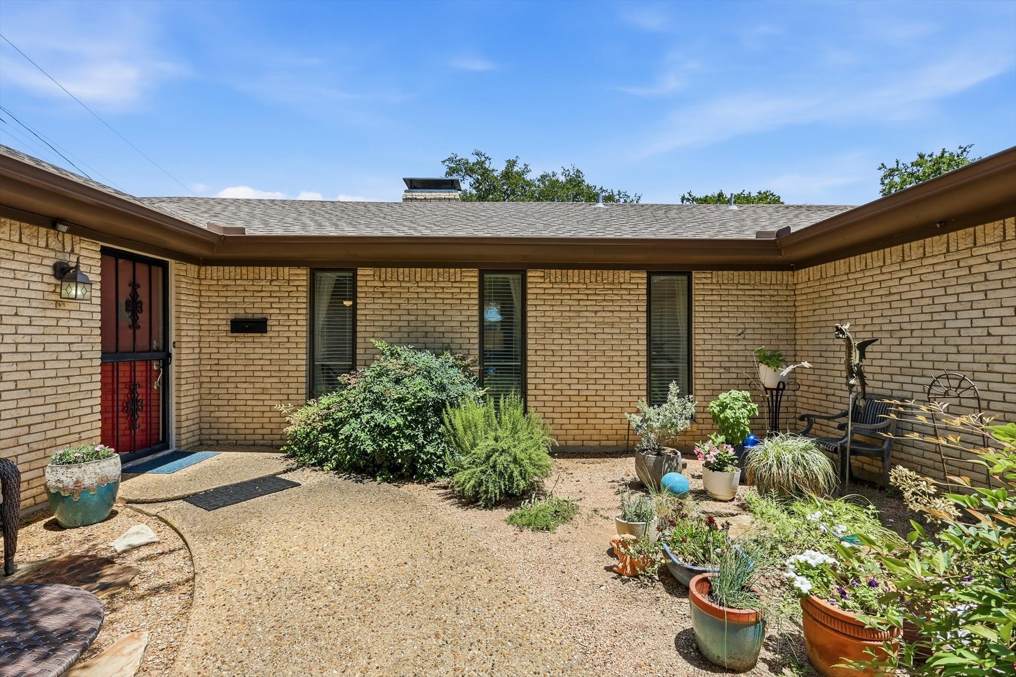 3066 Ponder Place Dallas TX 75229