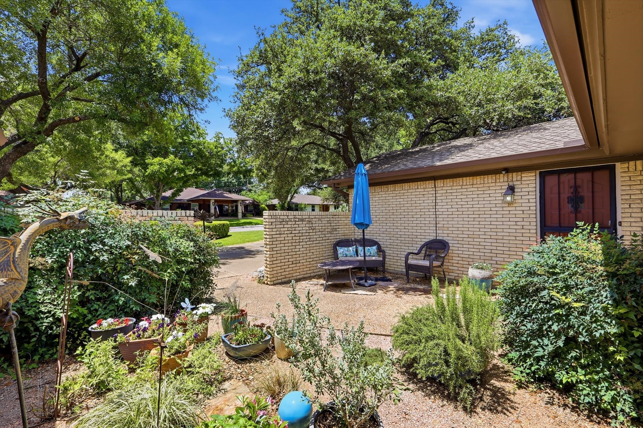 3066 Ponder Place Dallas TX 75229
