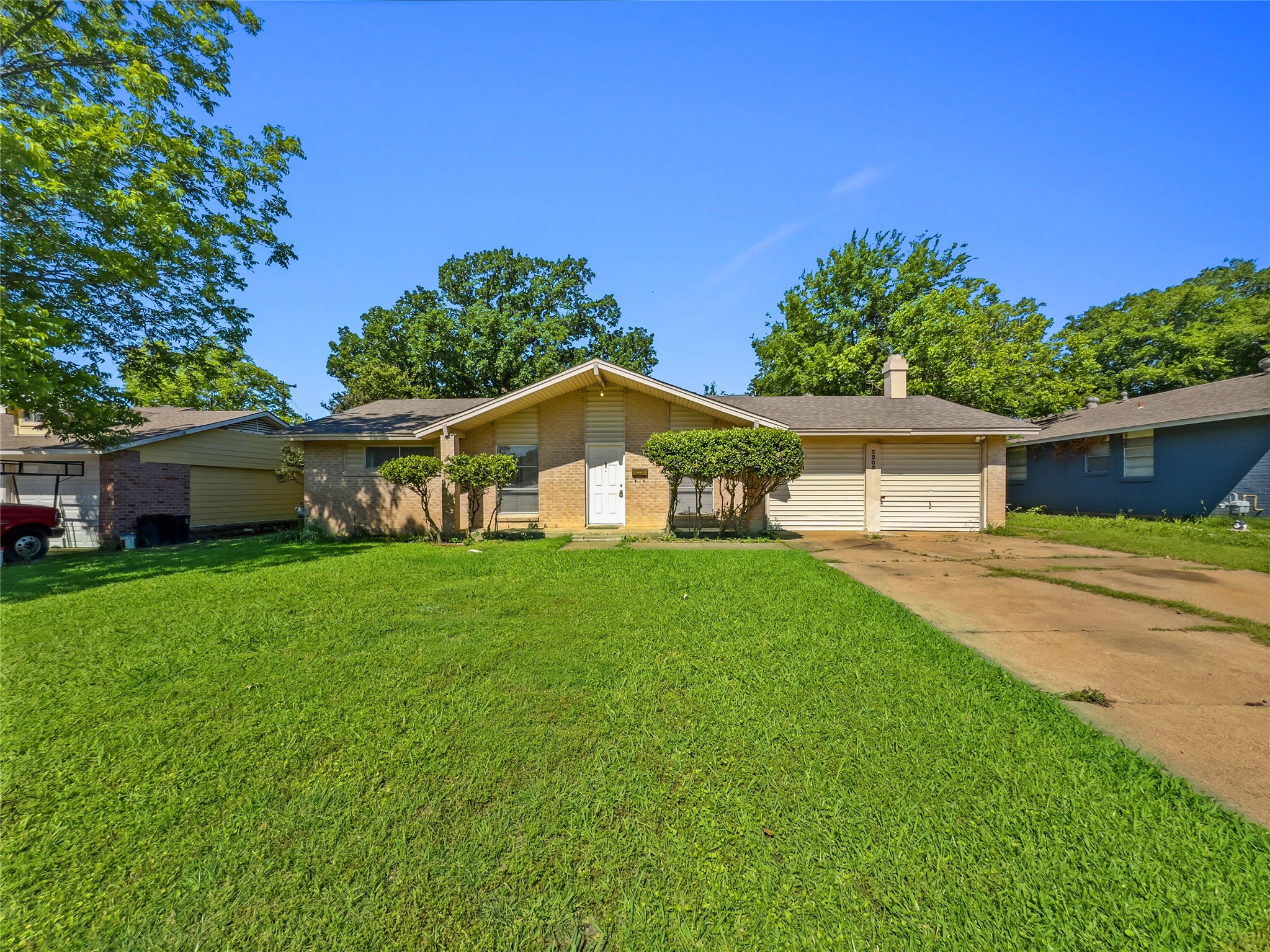 3205 Harvard Street N Irving TX 75062