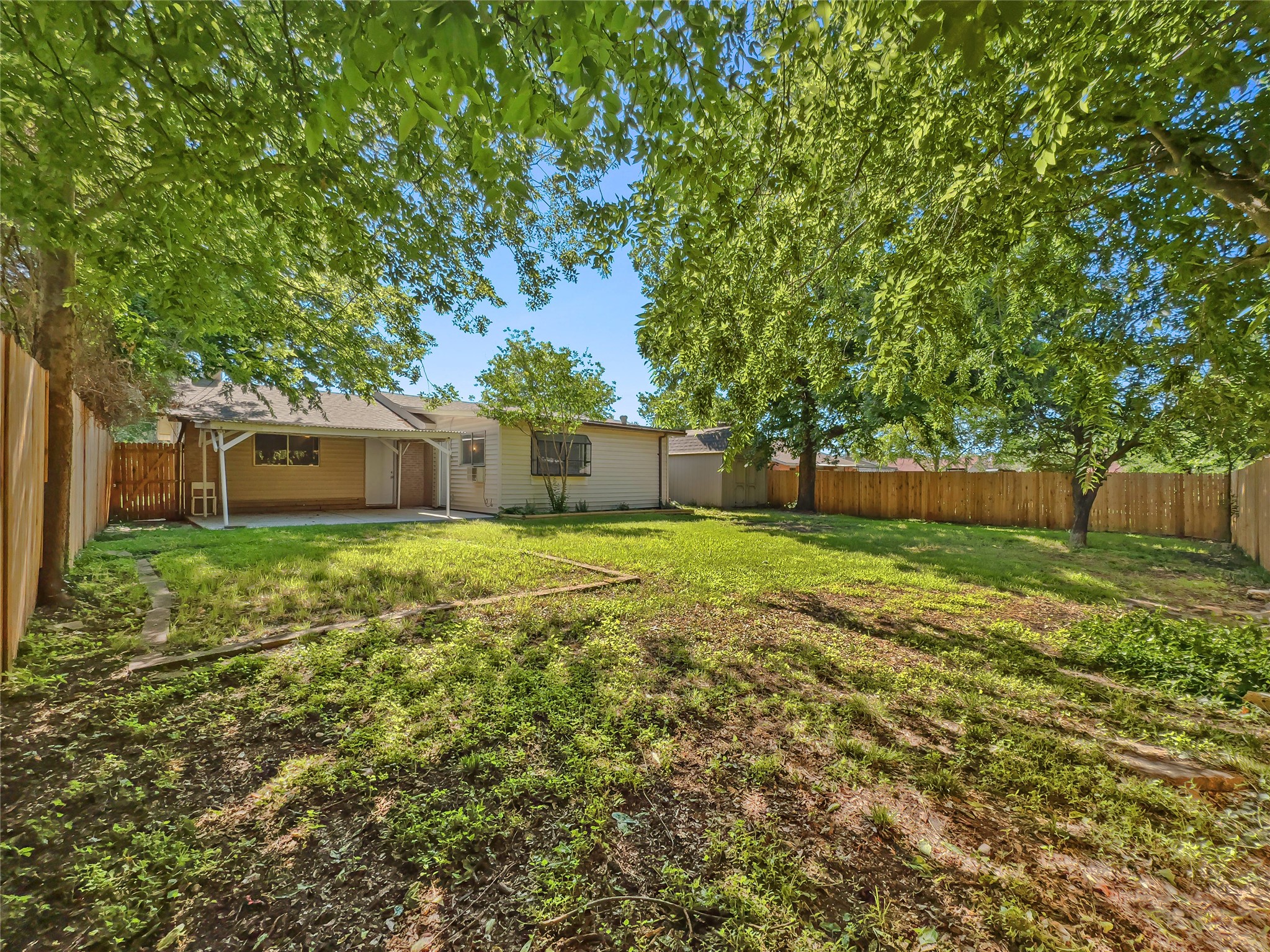 3205 Harvard Street N Irving TX 75062