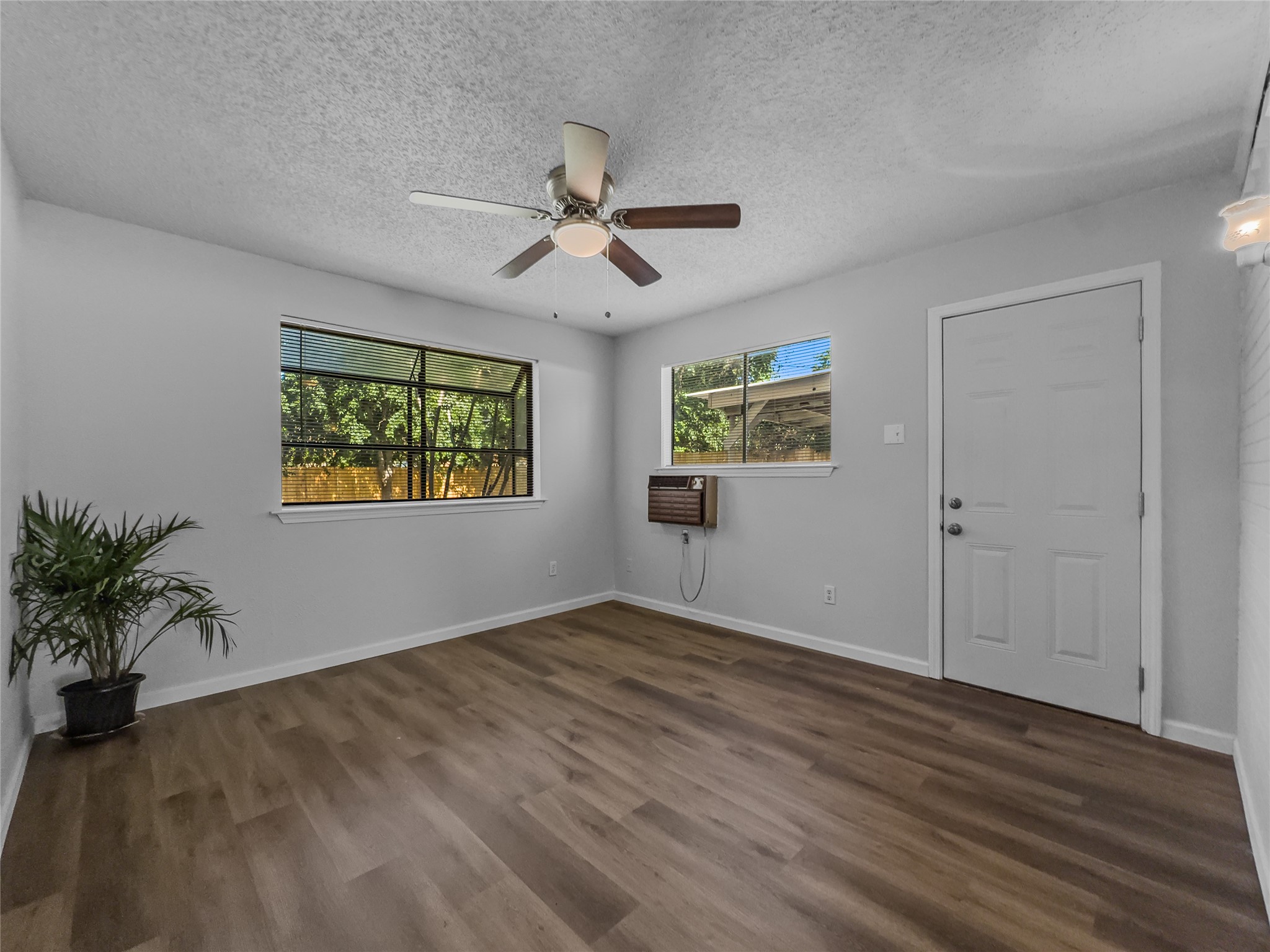 3205 Harvard Street N Irving TX 75062