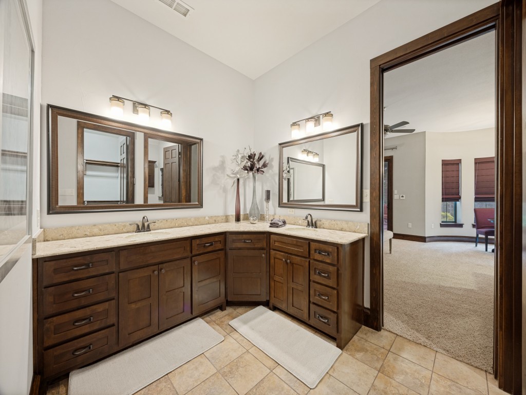 127 Dove Canyon Drive Gordonville TX 76245
