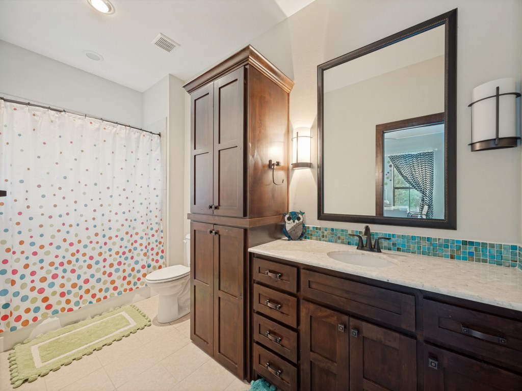 127 Dove Canyon Drive Gordonville TX 76245