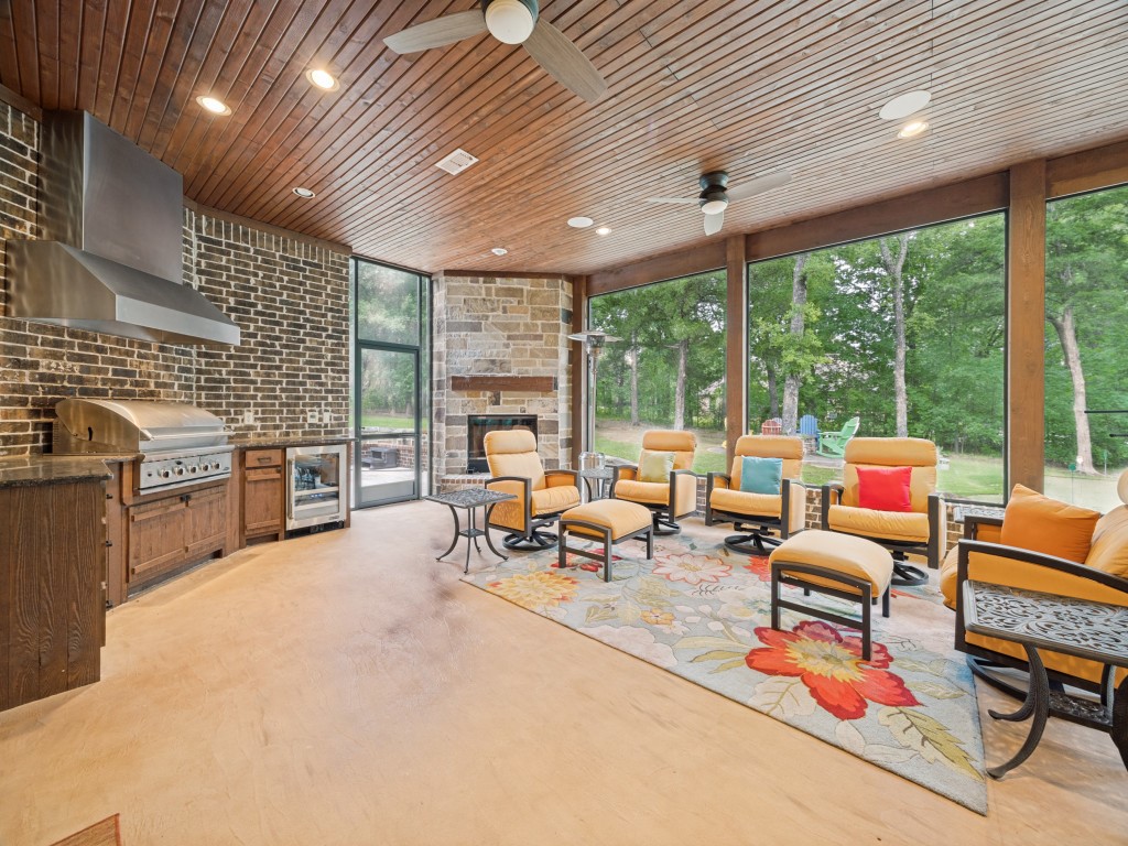 127 Dove Canyon Drive Gordonville TX 76245