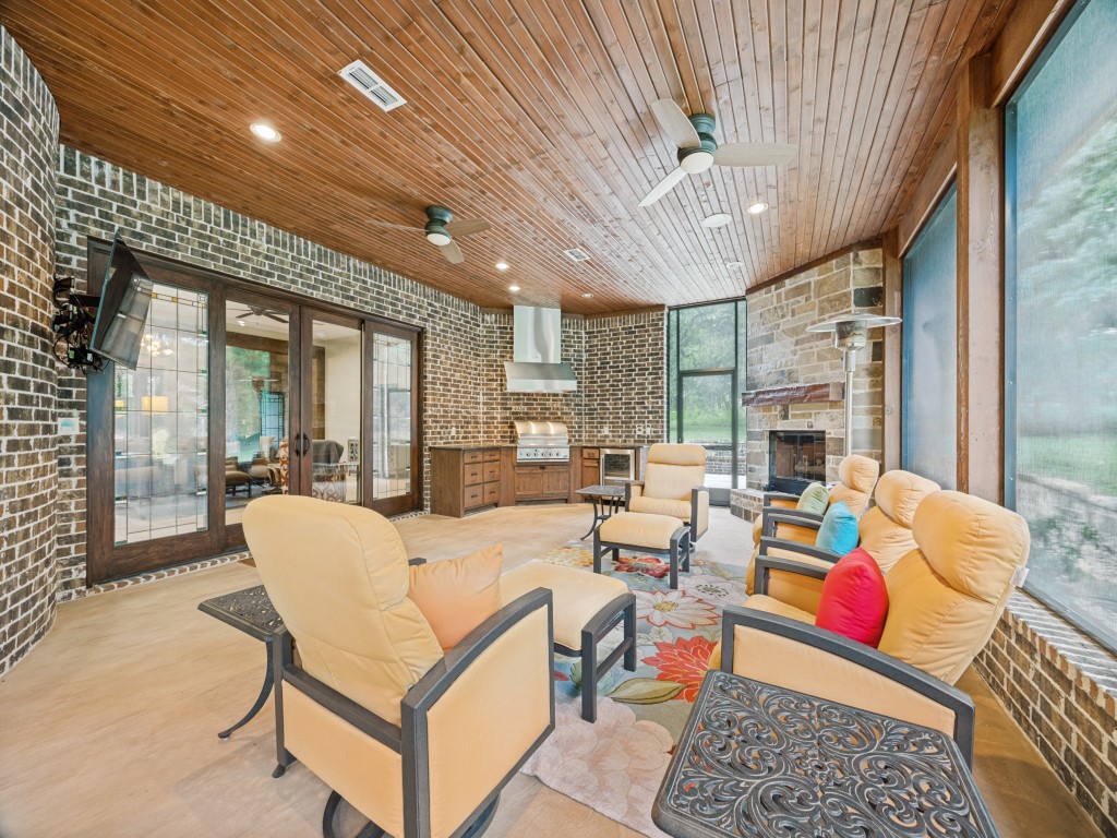 127 Dove Canyon Drive Gordonville TX 76245