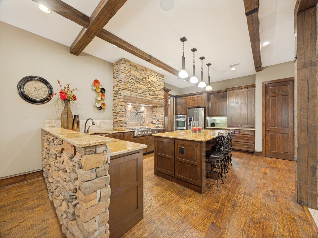 127 Dove Canyon Drive Gordonville TX 76245