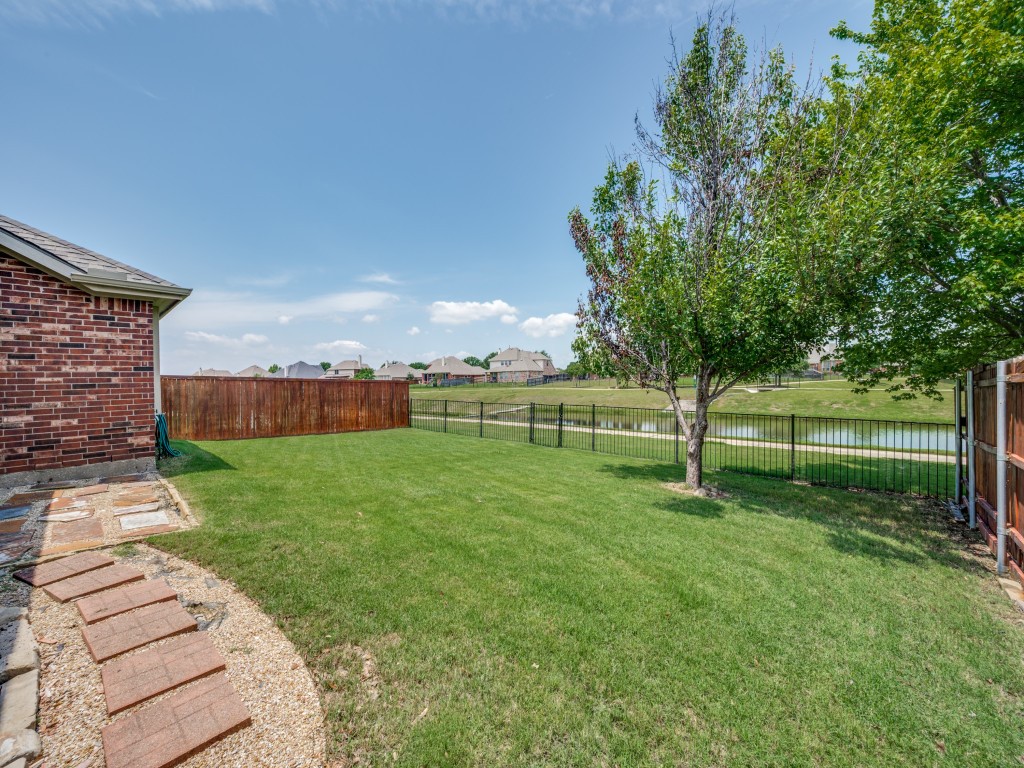 2753 Cascade Cove Little Elm TX 75068