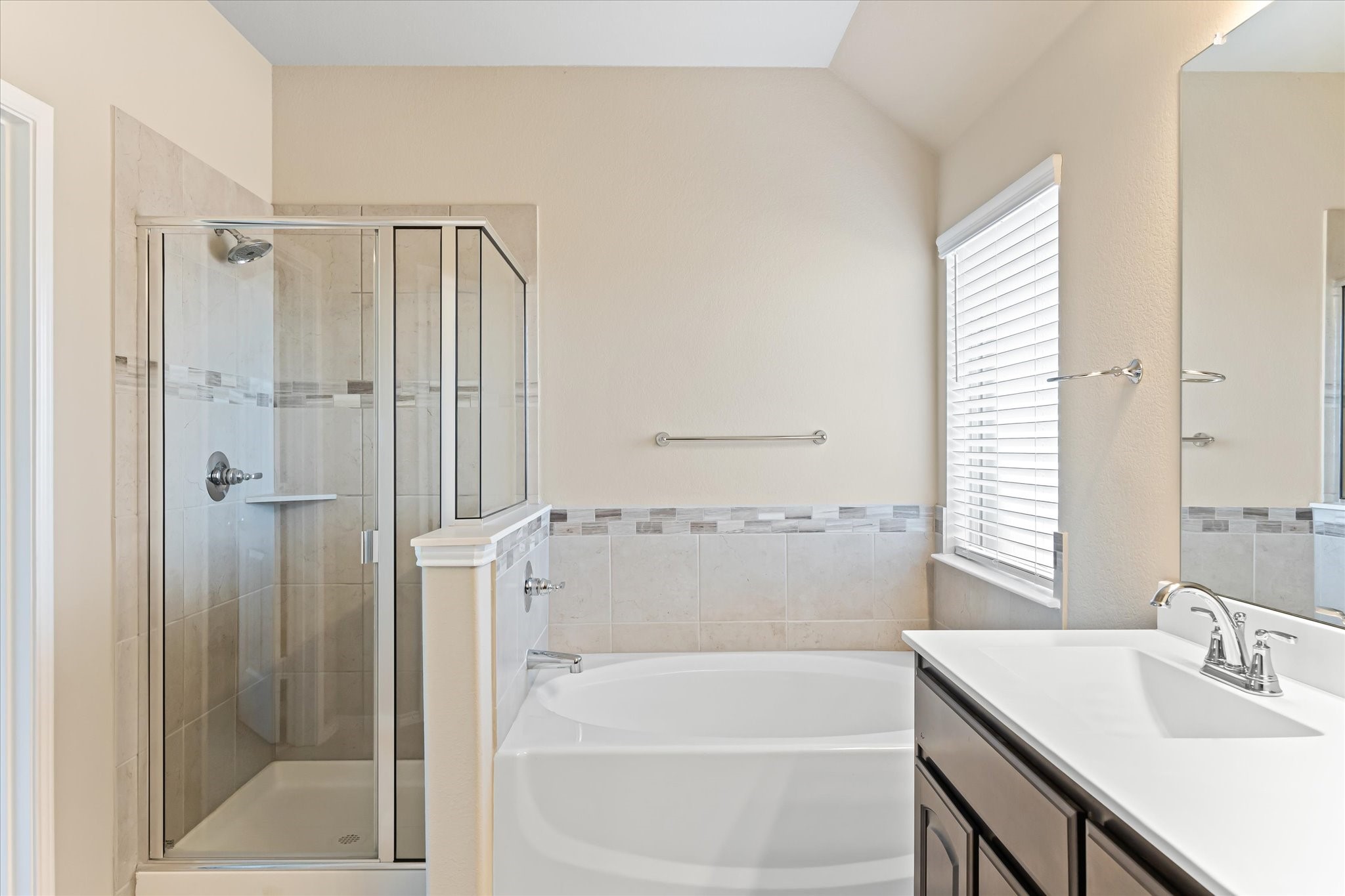 529 Lela Circle Keene TX 76059