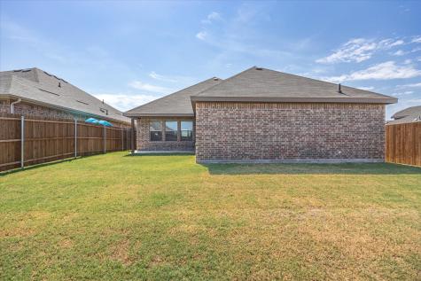 529 Lela Circle Keene TX 76059