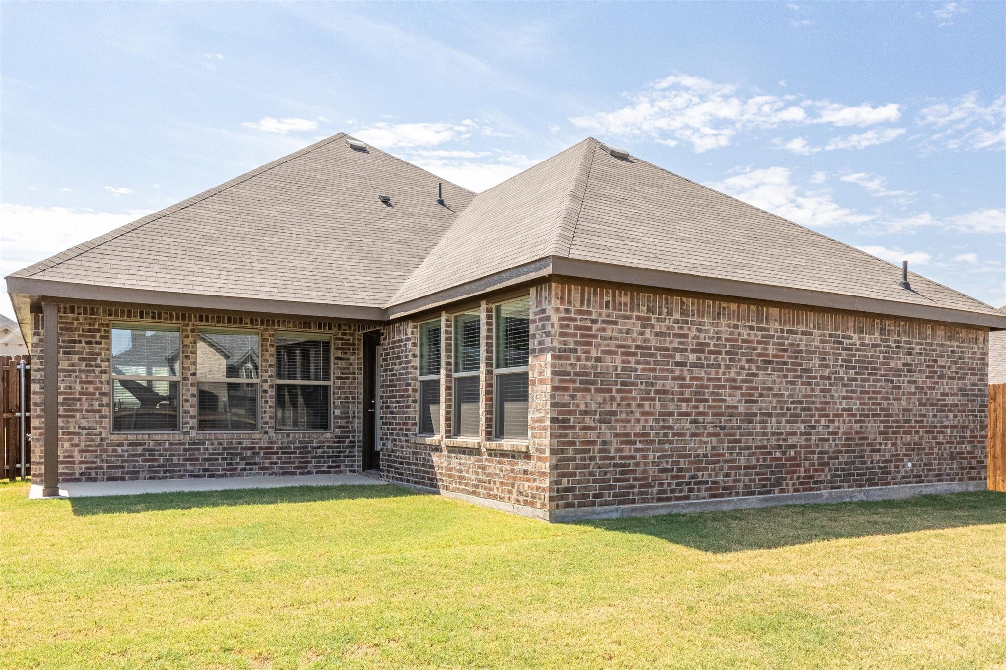 529 Lela Circle Keene TX 76059