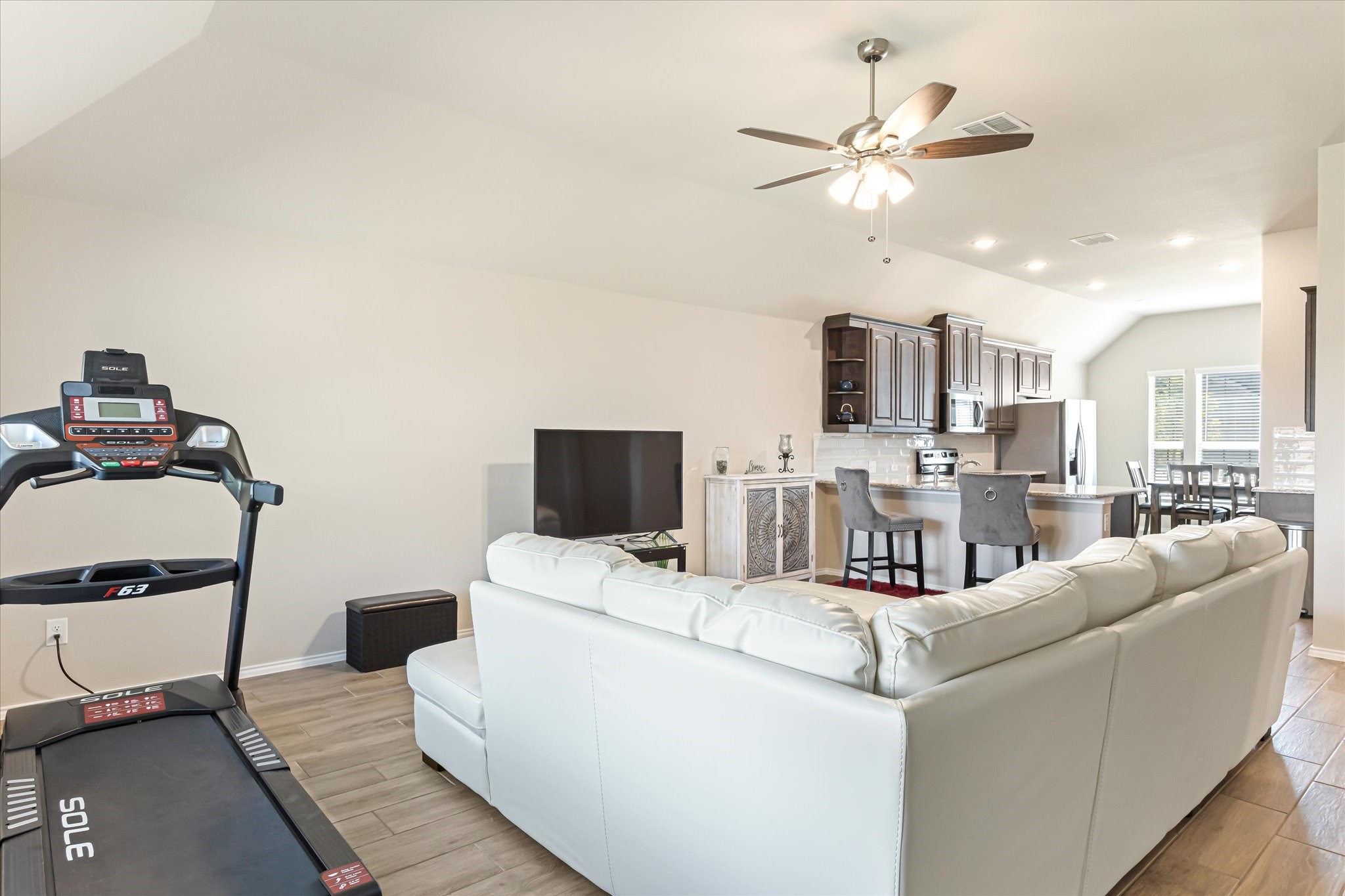 529 Lela Circle Keene TX 76059