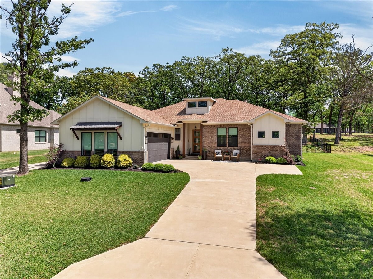233 Hide A Way Drive Mabank TX 75156