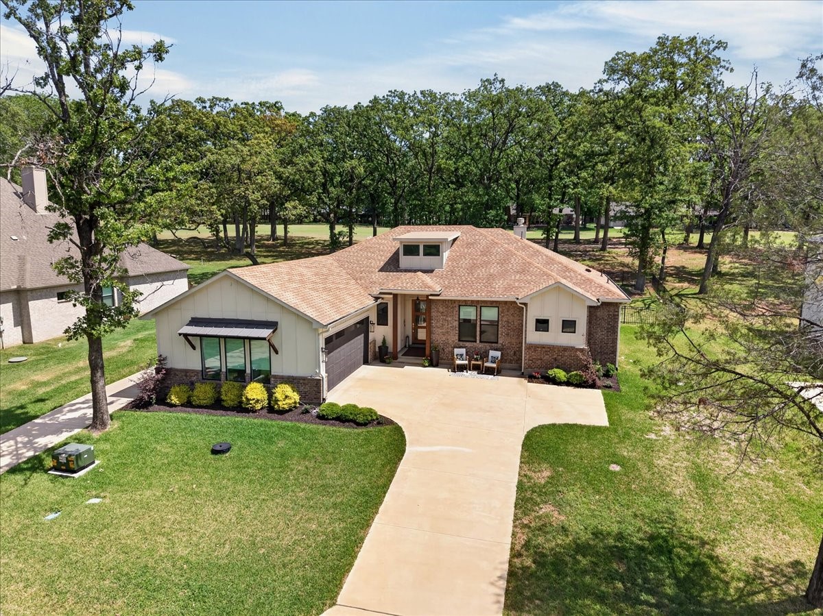 233 Hide A Way Drive Mabank TX 75156