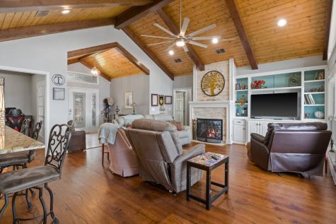 398 Private Road 2939 Pittsburg TX 75686