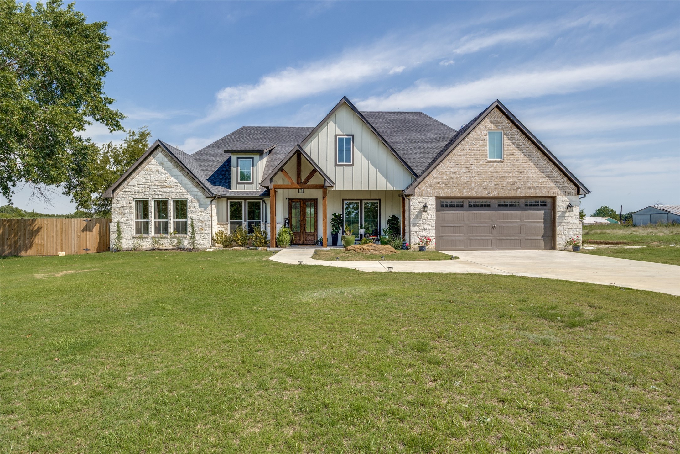 9425 Dripping Springs Road Denison TX 75021
