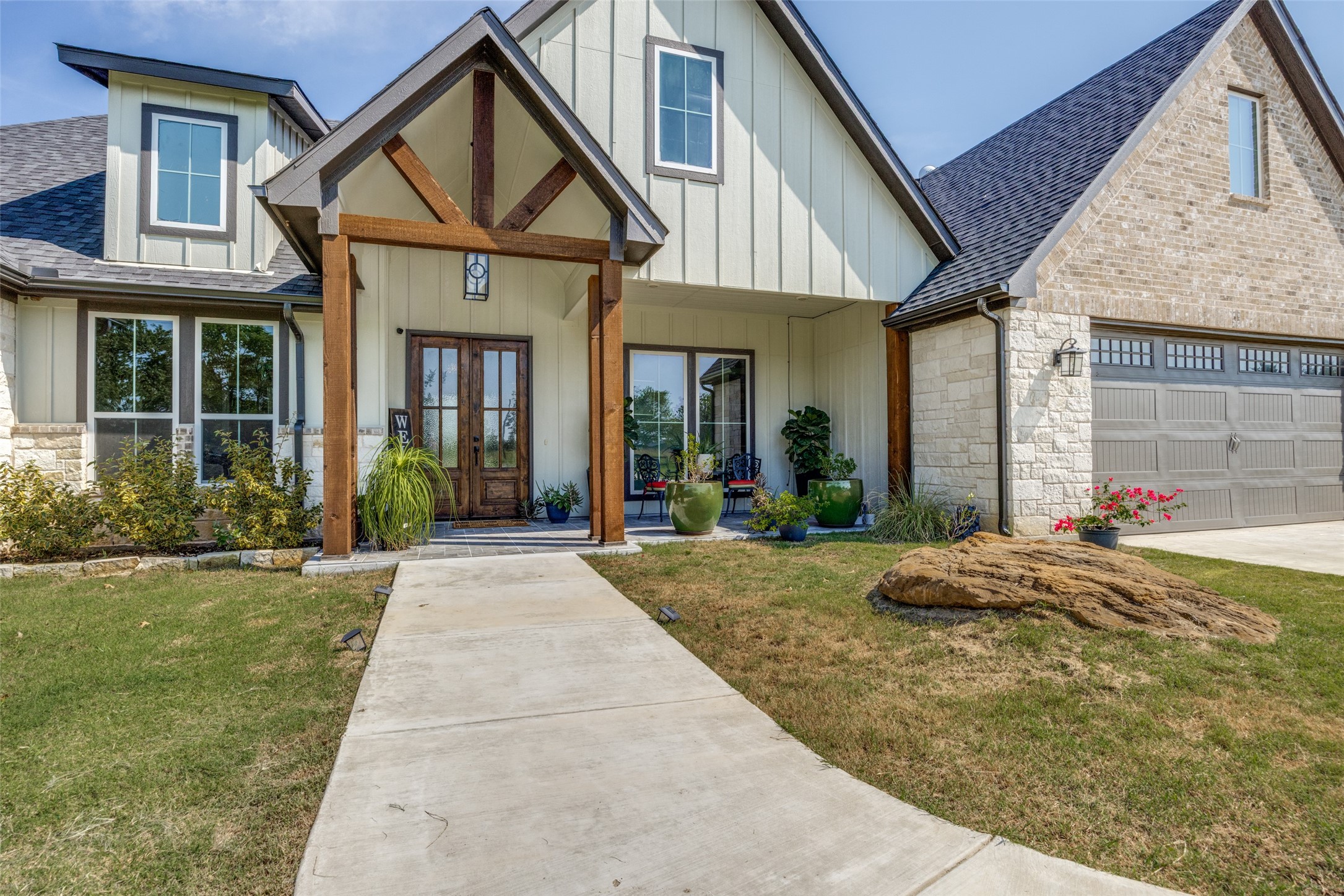9425 Dripping Springs Road Denison TX 75021