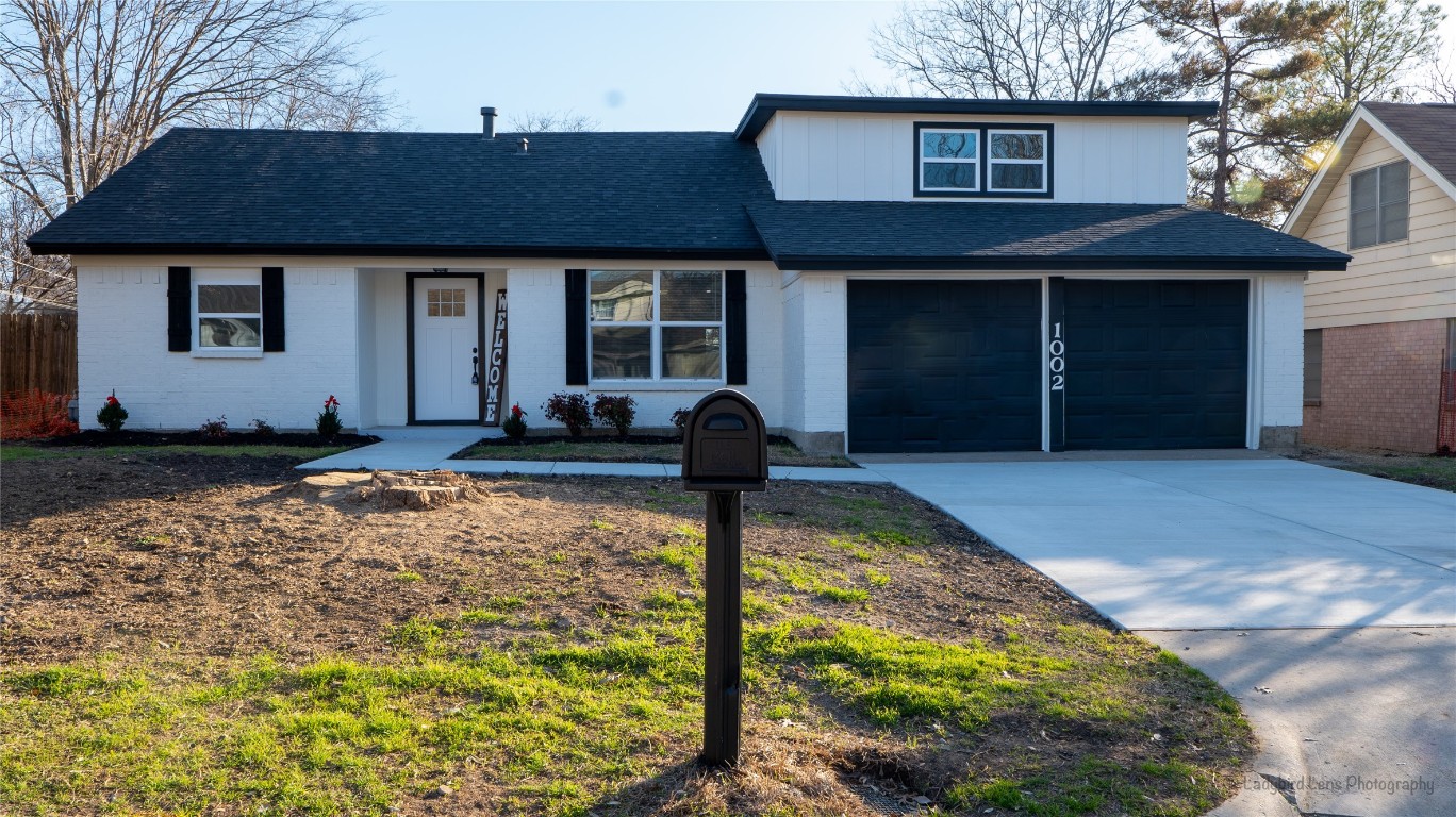 1002 Rosewood Lane Arlington TX 76010